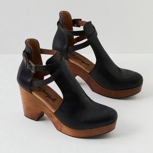 Free People Cedar Clog